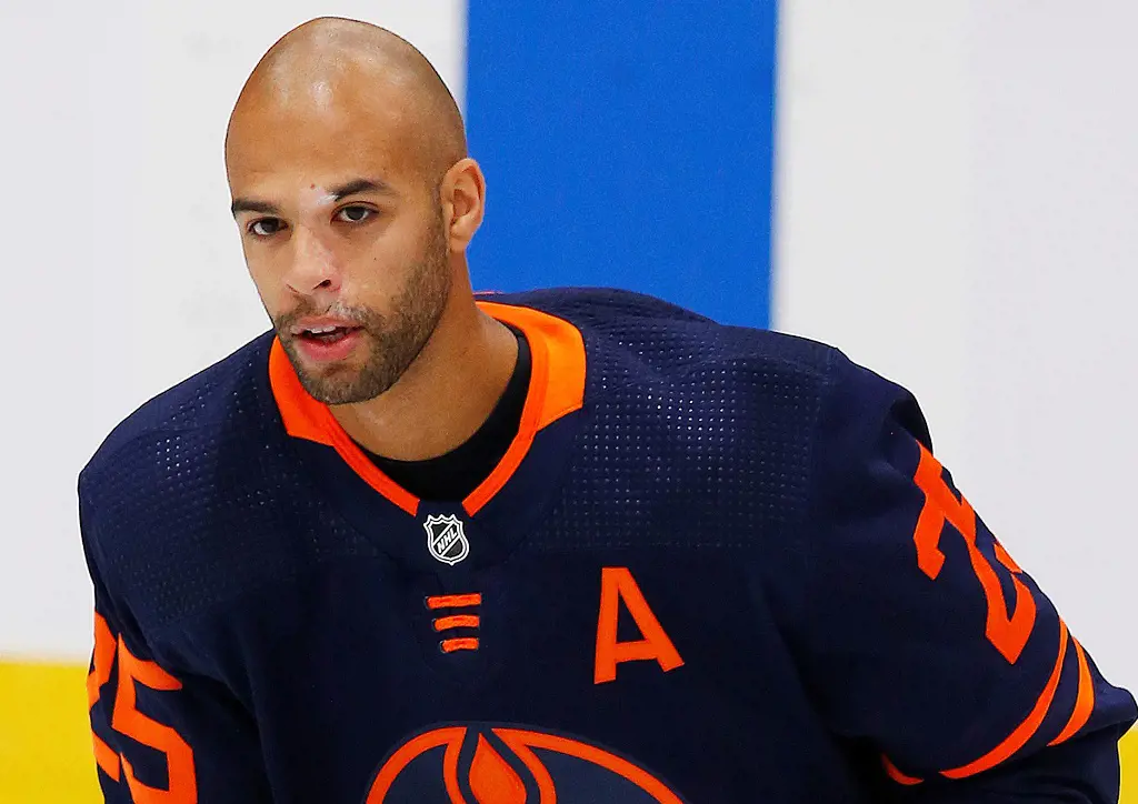 Does Darnell Nurse Have Vitiligo, What Happened To His Face And Eyebrow?