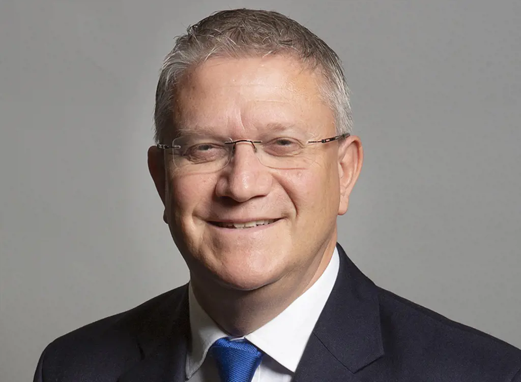 Who Is Andrew Rosindell Wife Or Partner?