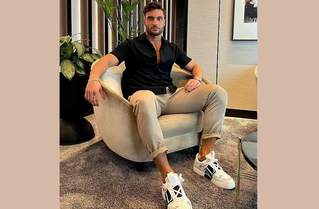 Davide Sanclimenti is set to sign a six-figure deal to become boohooMAN's latest brand ambassador