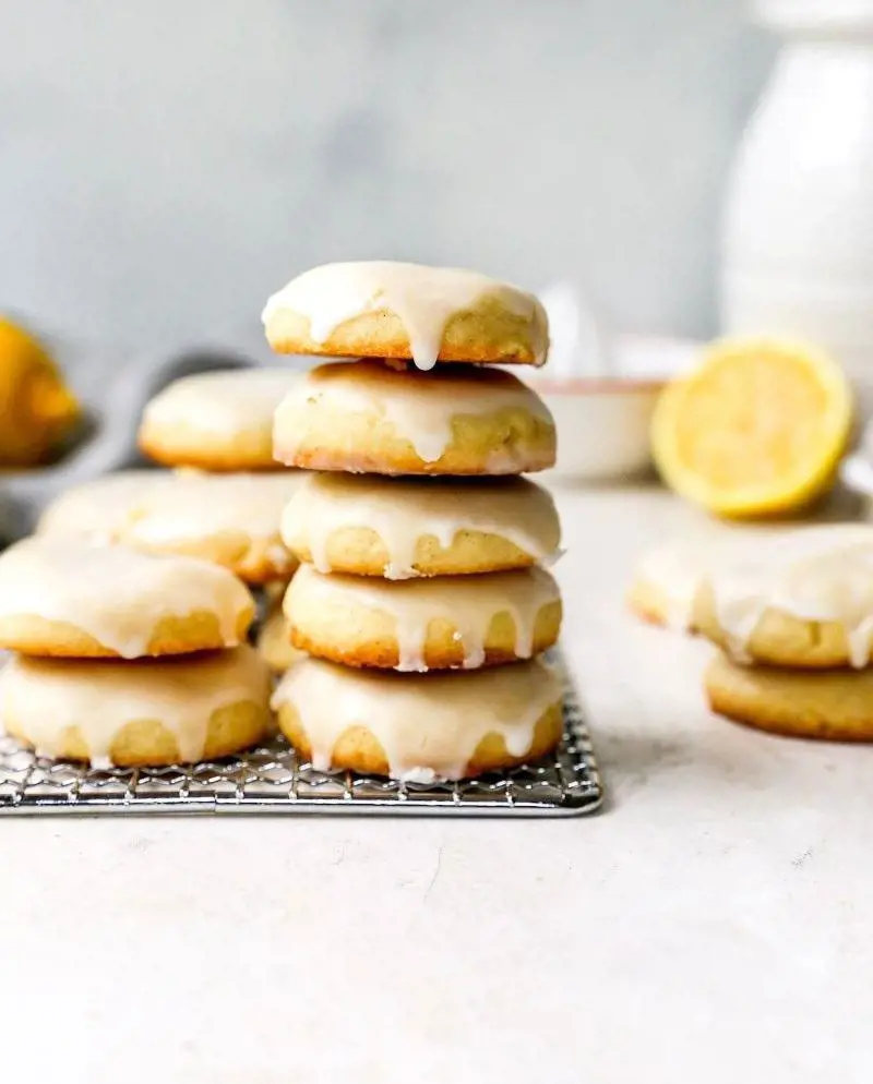 This soft, buttery lemon cookies with a simple lemon glaze is perfect treat for any occasion