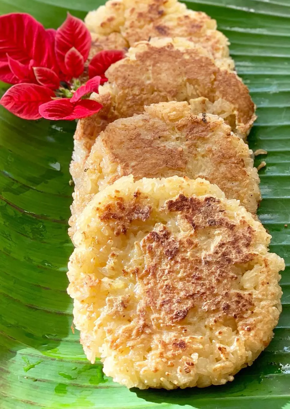 Lao sticky rice omelet Khao Gee is a delicious snack good with sweet chili sauce