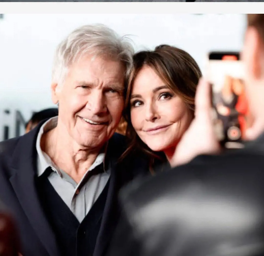 Christa Miller says that it was honor for her to work with a legend like Harrison Ford. She calls him a legend who made her giggle everyday