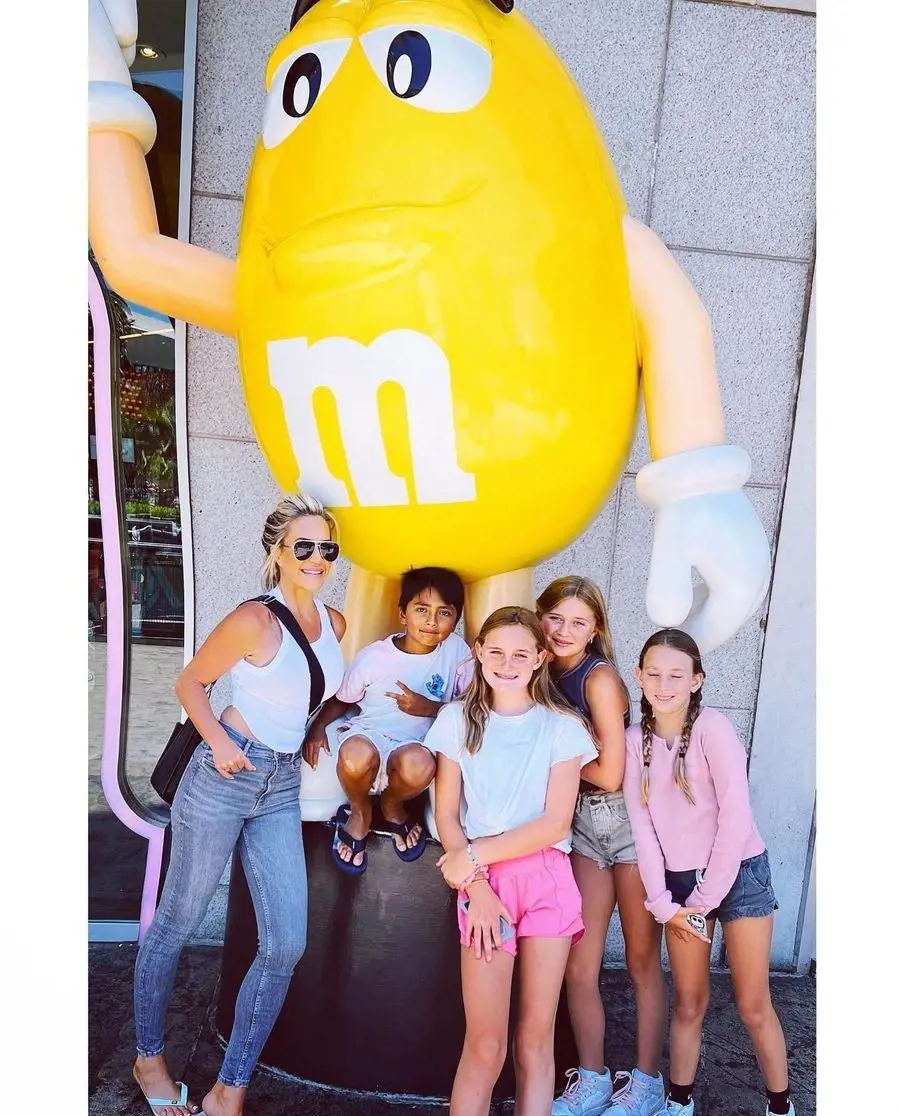 The reality star having a wonderful time with her loving kids in M&M Word Las Vegas Boulevard