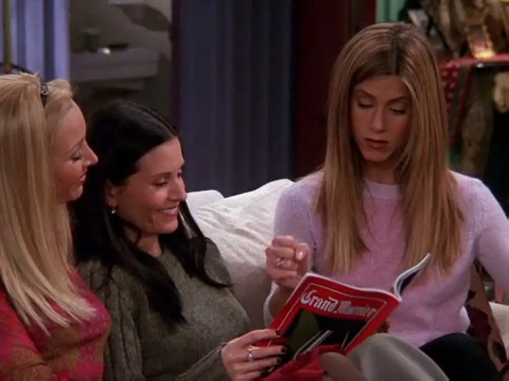 Jennifer Aniston, Courteney Cox, and Lisa Kudrow in Friends (1994)