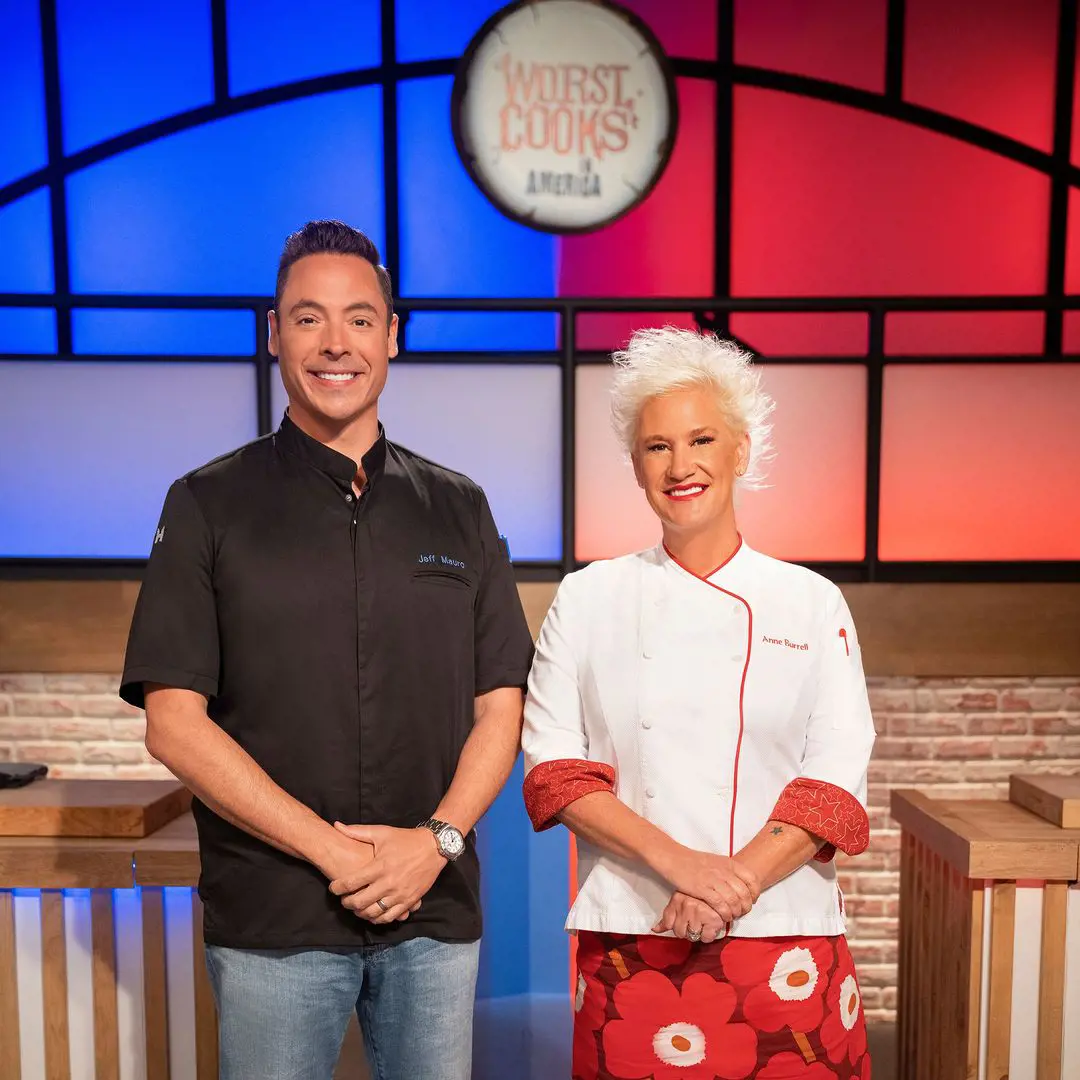 The two popular chefs Anne and Jeff are the mentor of the Food Network cooking show 